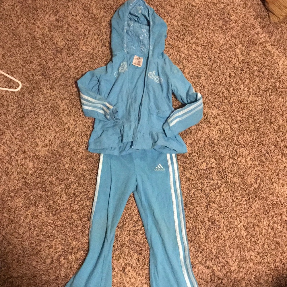 Adidas sweatsuit